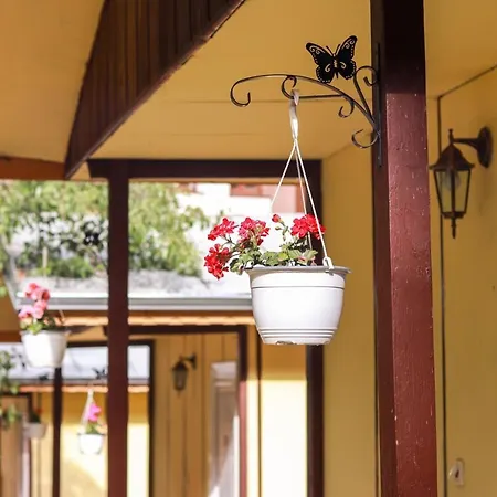 Bungalow In The Heart Of Nature For 2 Or 3 Persons Konukevi *